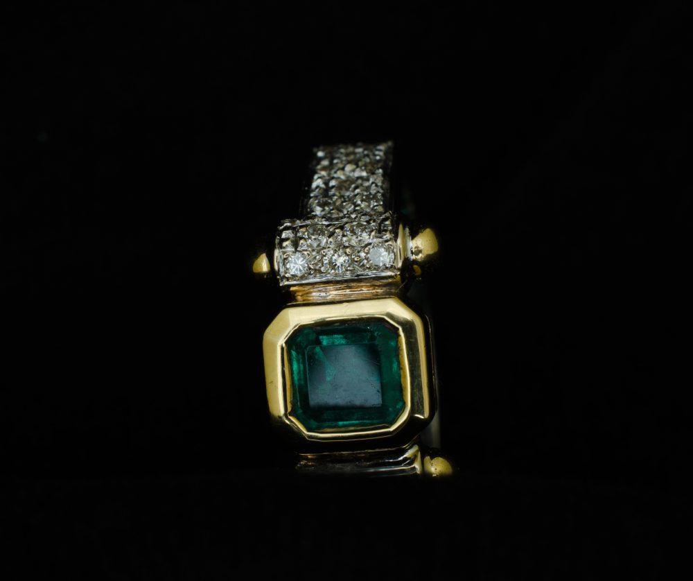 Anillo de Oro , Diamantes y Esmeralda Isabel - Imagen 5