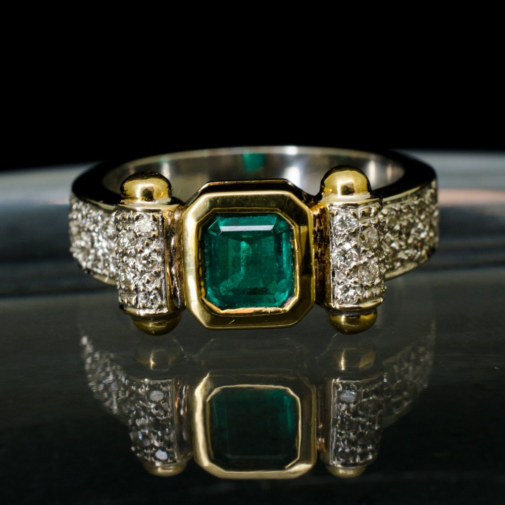 Anillo de Oro , Diamantes y Esmeralda Isabel - Imagen 7